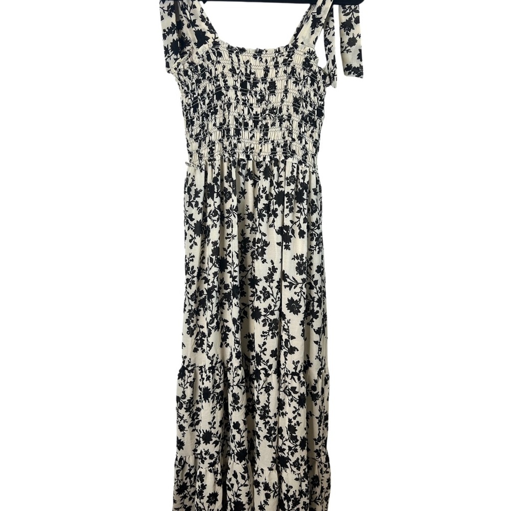 Max Studio Black and Cream Floral Maxi Dress NWT - Picture 4 of 7